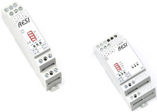 I/O modulis su reliniais išėjimais  ir Modbus